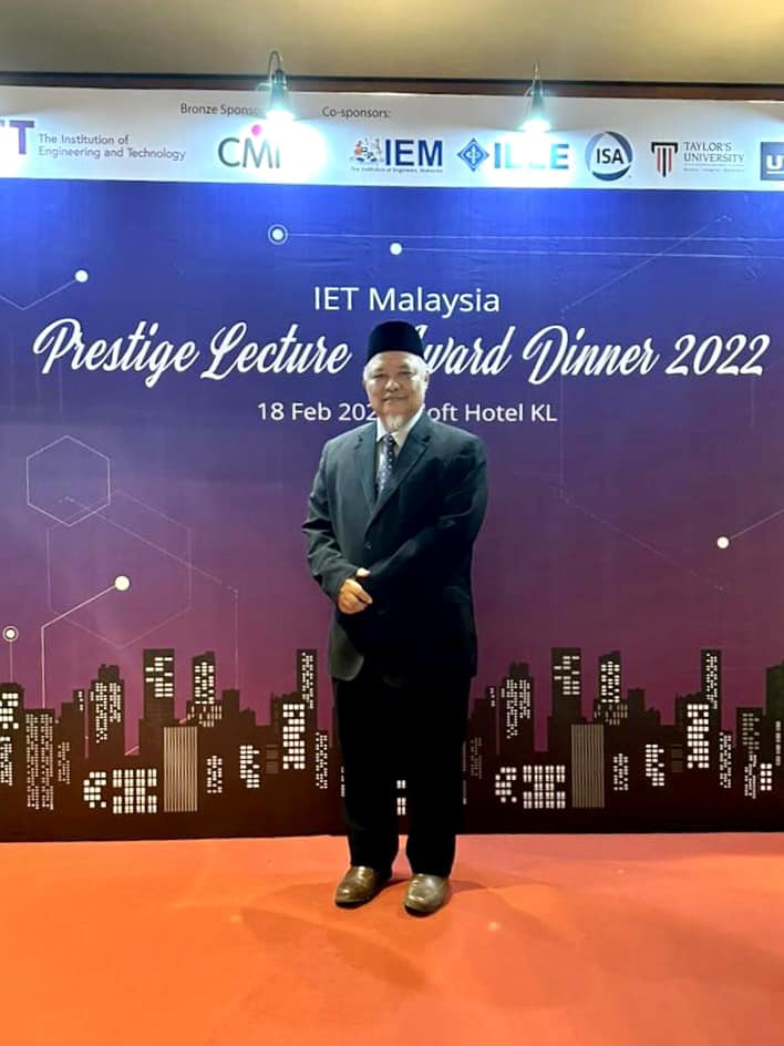 Prof. Ir. Dr. Mohd Sapuan Salit wins IET Malaysia Leadership Award (Academic) 2022
